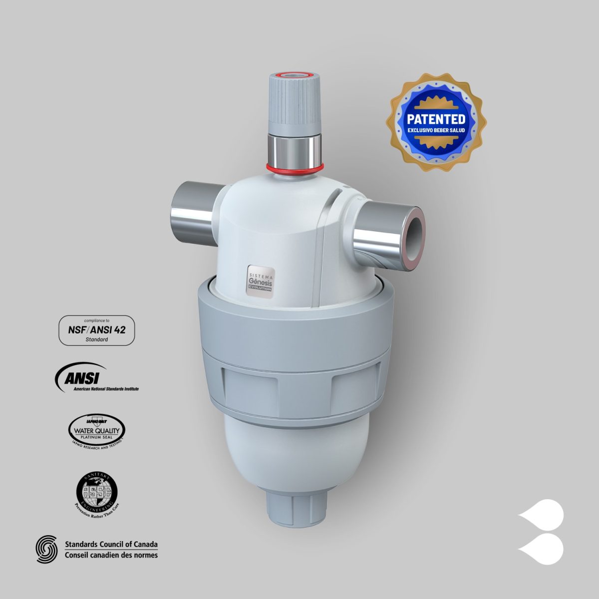 Imagen de un filtro de agua con un elegante cuerpo gris y conectores de metal, que presenta varios logotipos de certificación, incluidos NSF/ANSI 42 y Standards Council of Canada. En la parte superior derecha se muestra una insignia azul de Patented Filter 35.4oz Max, ideal para mejorar su experiencia con agua hidrogenada.