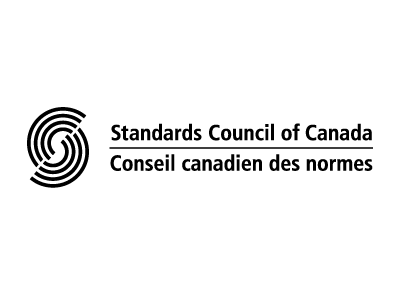El logotipo del Consejo de Normas de Canadá presenta un diseño circular y abstracto a la izquierda, que recuerda a las burbujas de agua hidrogenada, y el texto bilingüe "Consejo de Normas de Canadá, Conseil canadien des normes" a la derecha.